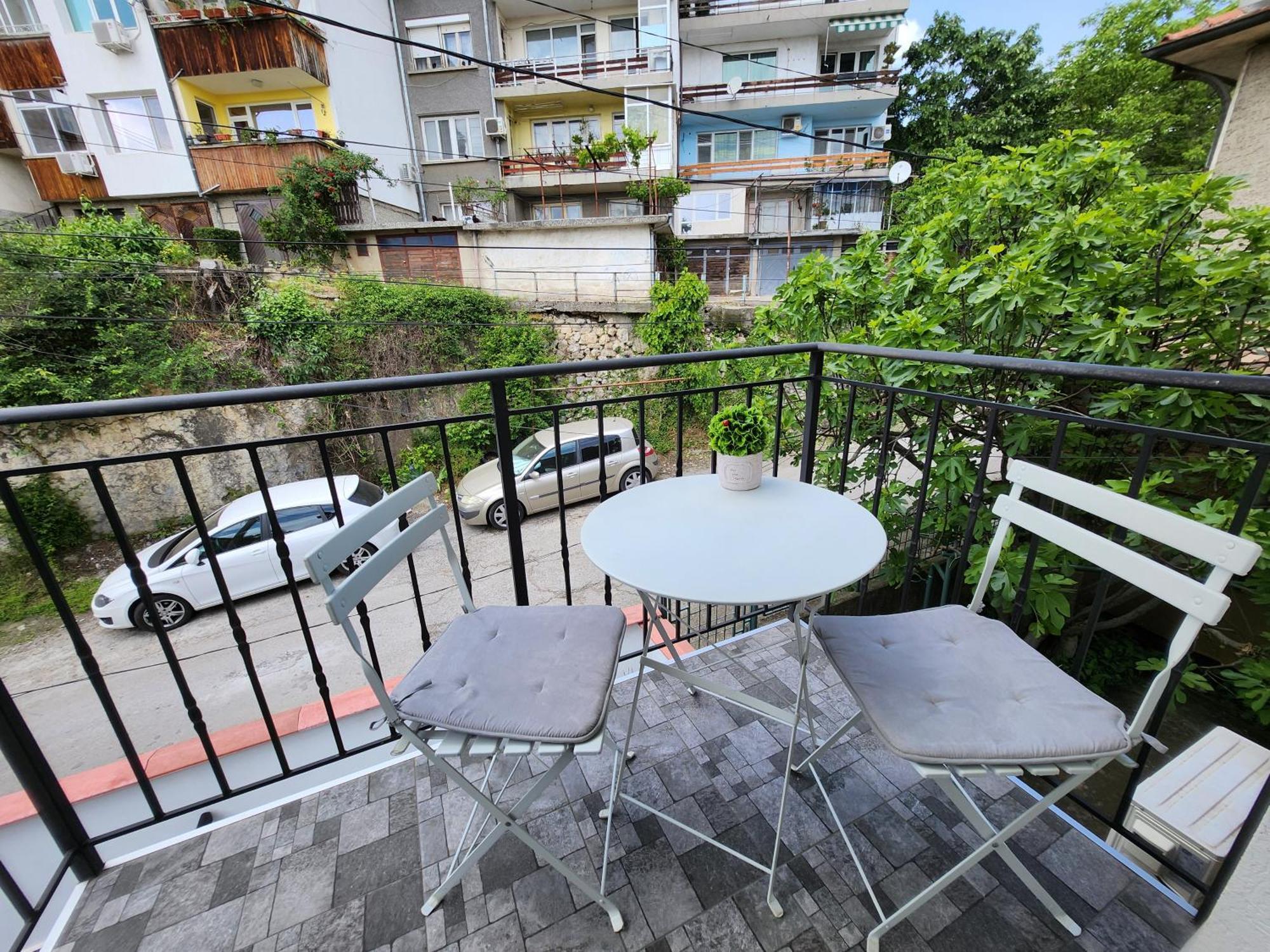 Panoramna - Guest Rooms Veliko Tărnovo Exteriör bild