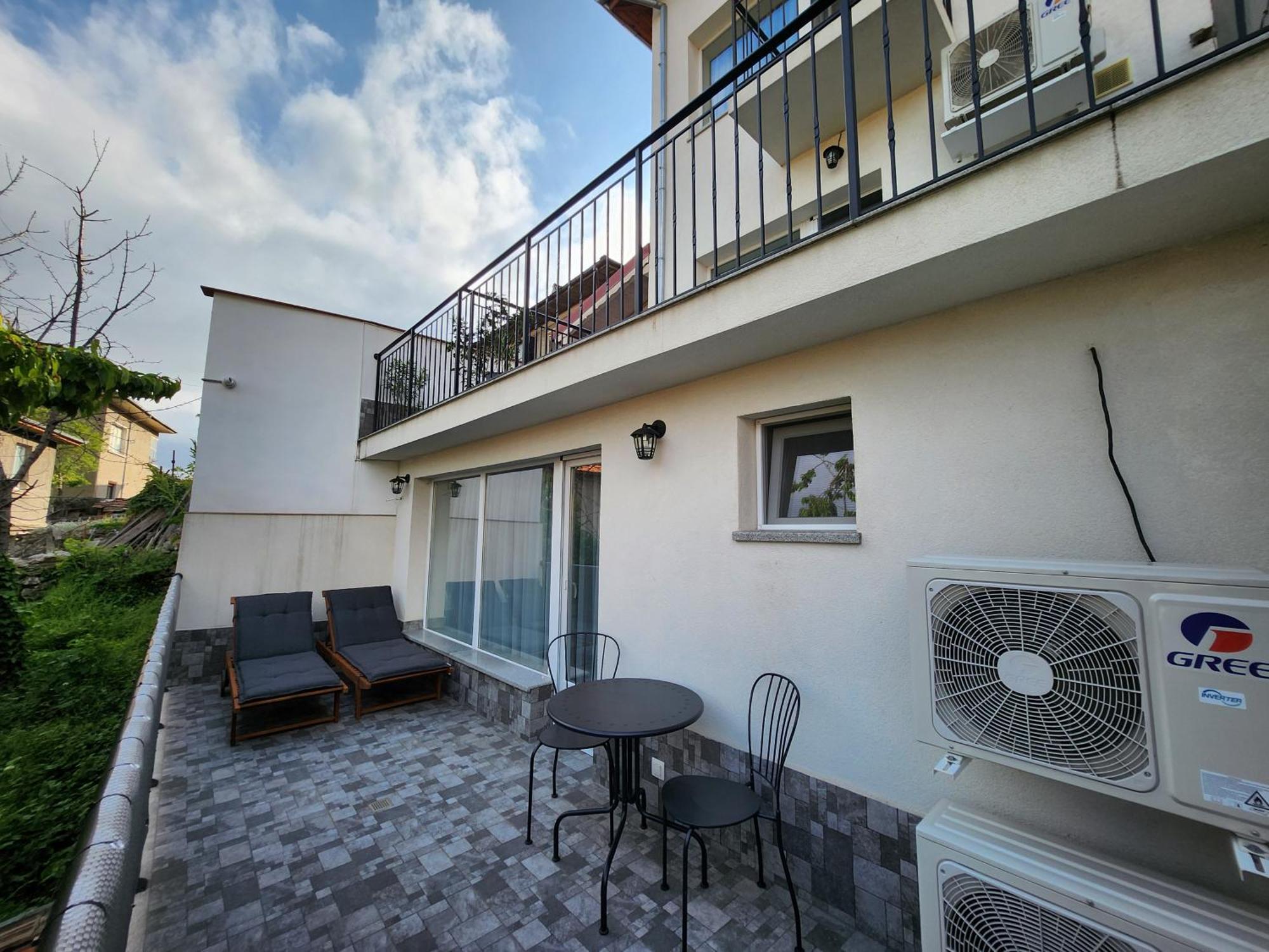 Panoramna - Guest Rooms Veliko Tărnovo Exteriör bild
