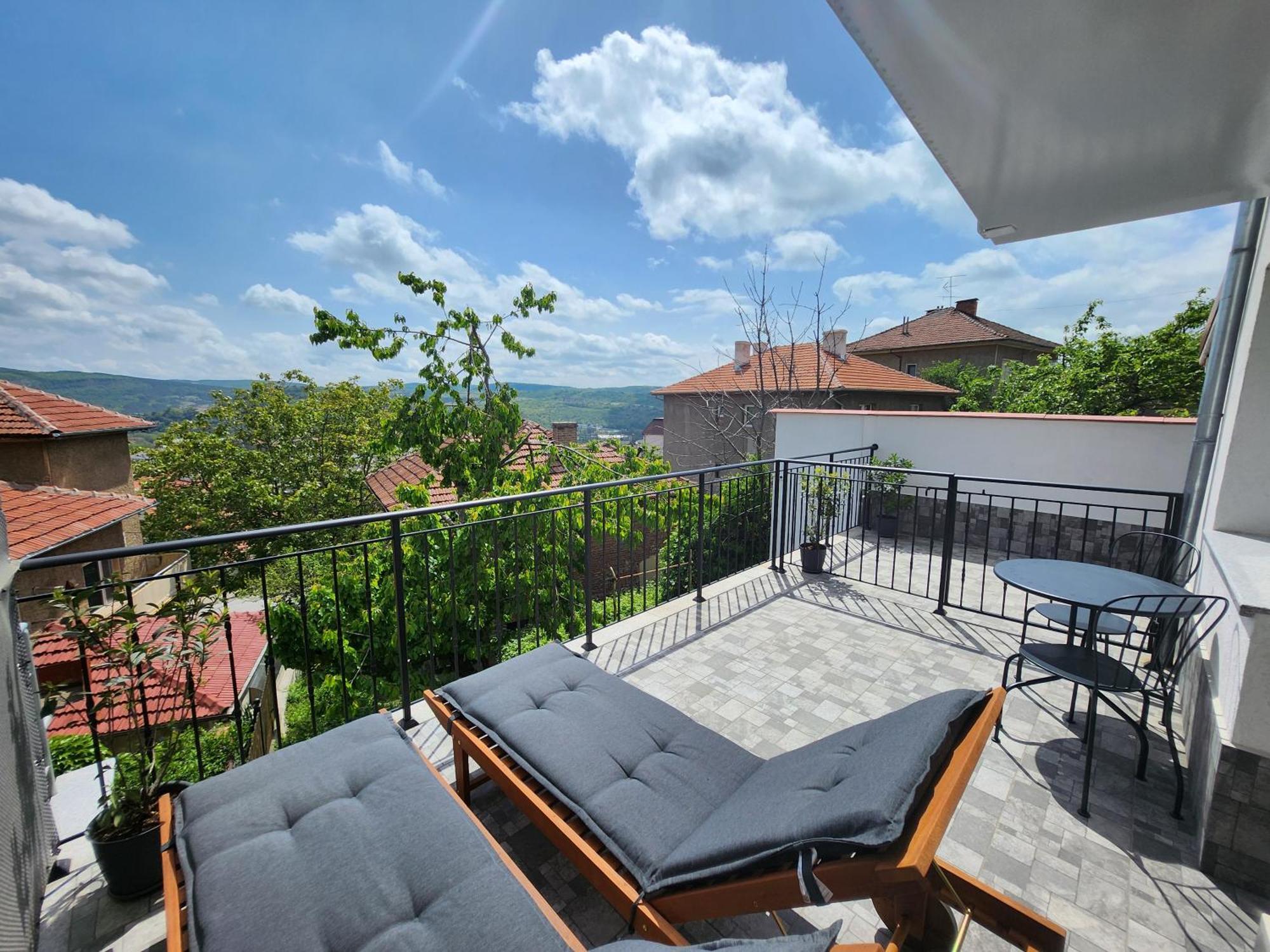 Panoramna - Guest Rooms Veliko Tărnovo Exteriör bild