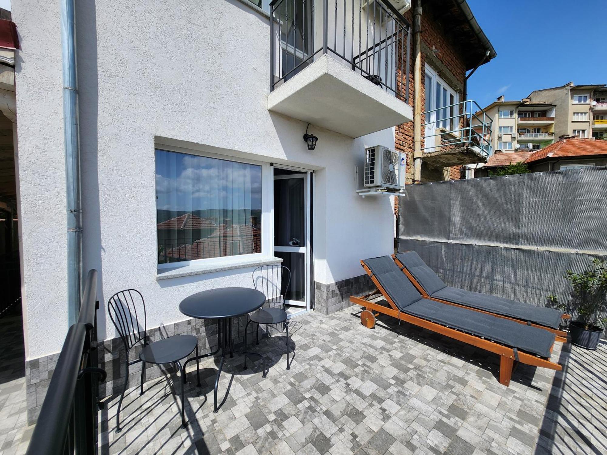 Panoramna - Guest Rooms Veliko Tărnovo Exteriör bild