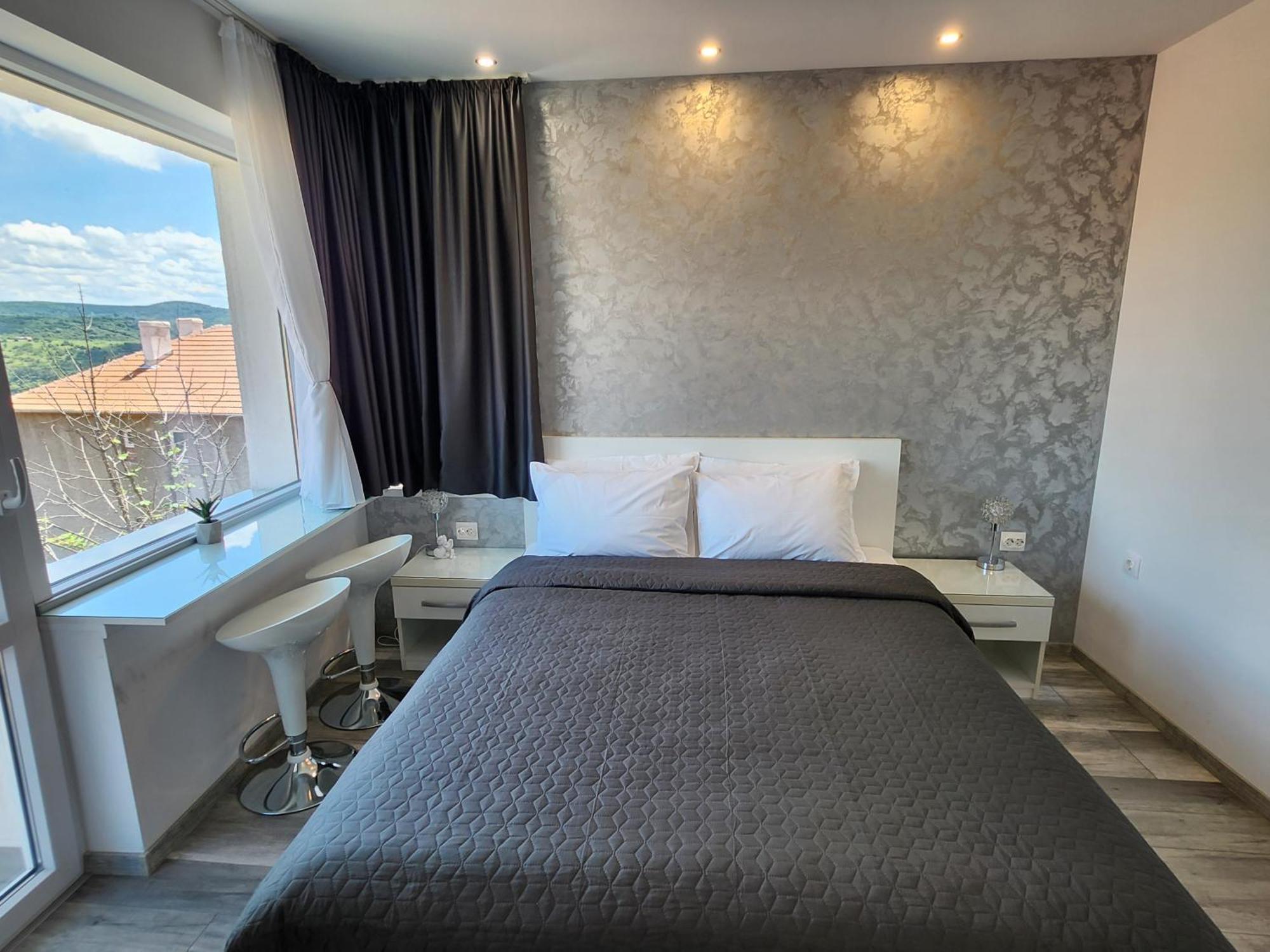 Panoramna - Guest Rooms Veliko Tărnovo Exteriör bild